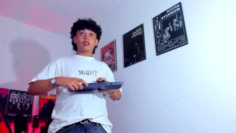 Gael Conner online show from 28, 2, 2025