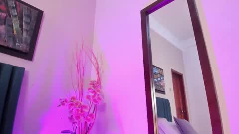 Snapshot of gahiabelucci chatting on 8, 3, 2026 GahiaBelucci online show from 8, 3, 2026