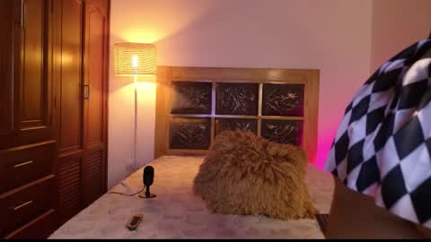 Snapshot of gaia_04 chatting on 1, 11, 2025 gaia_04 online show from 1, 11, 2025