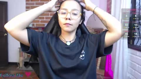Lenna 3 online show from 10, 5, 2026