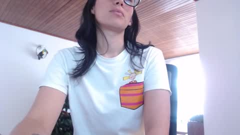 Snapshot of gaitan4 chatting on 14, 12, 2025 gaitan4 online show from 14, 12, 2025