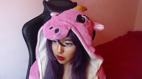 Kate 3 online show from 4, 11, 2025