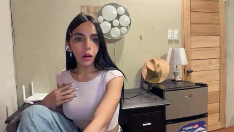 Snapshot of galileii chatting on 7, 10, 2025 galileii online show from 7, 10, 2025