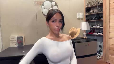 Snapshot of galileii chatting on 28, 10, 2025 galileii online show from 28, 10, 2025