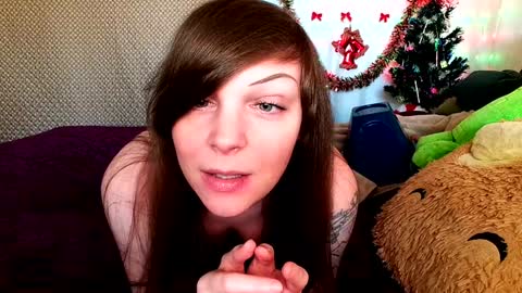 GamerGirlRoxy online show from 24, 12, 2024