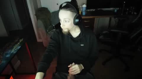 Snapshot of gamingpleasure chatting on 25, 12, 2024 GamingPleasure online show from 25, 12, 2024