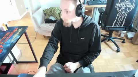 Snapshot of gamingpleasure chatting on 14, 1, 2025 GamingPleasure online show from 14, 1, 2025