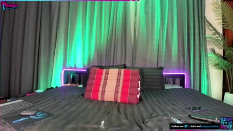 Morena Mitch online show from 19, 10, 2025