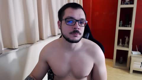 GangstaLover online show from 22, 2, 2026