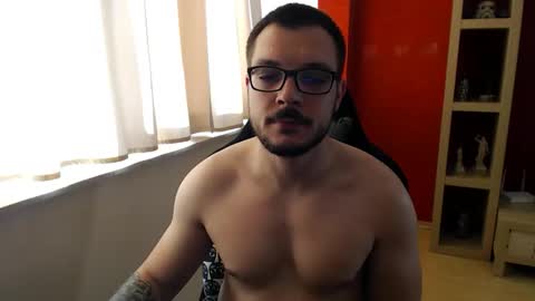 GangstaLover online show from 19, 5, 2026