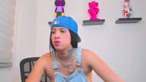 Snapshot of gangster_girl chatting on 17, 12, 2024 GANG online show from 17, 12, 2024