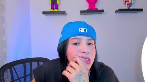 Snapshot of gangster_girl chatting on 21, 12, 2024 GANG online show from 21, 12, 2024