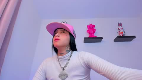 Snapshot of gangster_girl chatting on 5, 2, 2025 GANG online show from 5, 2, 2025