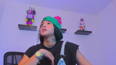 Snapshot of gangster_girl chatting on 7, 3, 2025 GANG online show from 7, 3, 2025