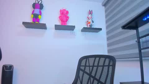 Snapshot of gangster_girl chatting on 18, 10, 2025 GANG online show from 18, 10, 2025