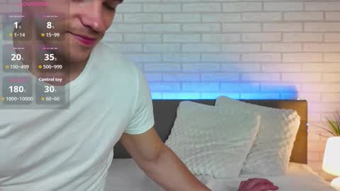 Snapshot of garettvosss chatting on 8, 10, 2025 Gared online show from 8, 10, 2025