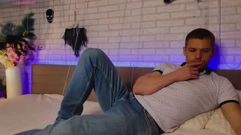 Snapshot of garettvosss chatting on 7, 11, 2025 Gared online show from 7, 11, 2025