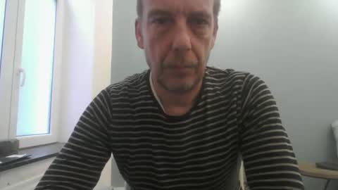 garou75 online show from 2, 12, 2025