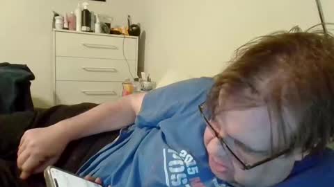 Snapshot of garyg930 chatting on 10, 1, 2025 Gary online show from 10, 1, 2025