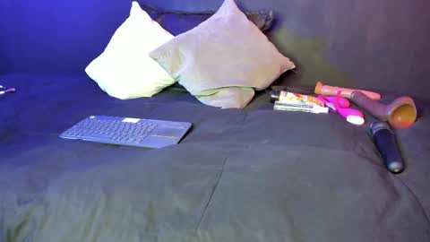  Usagi  online show from 16, 9, 2025