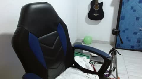 Snapshot of gatika_sexy chatting on 24, 6, 2026 katia online show from 24, 6, 2026