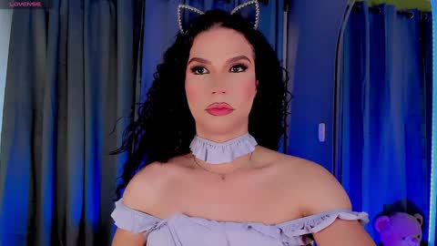 Vnecis Marn online show from 5, 1, 2025