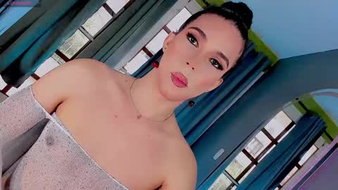 Vnecis Marn online show from 10, 1, 2025