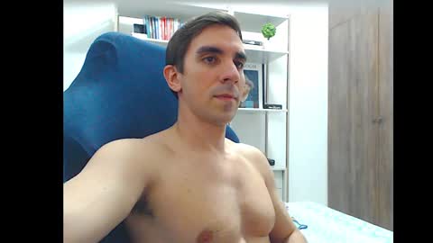 Snapshot of gatosarado23 chatting on 7, 10, 2025 gatosarado23 online show from 7, 10, 2025