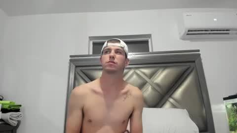 Snapshot of gayndepressed chatting on 14, 11, 2025 Trace online show from 14, 11, 2025