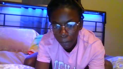 Snapshot of gbabii13 chatting on 17, 10, 2025 gbabii13 online show from 17, 10, 2025