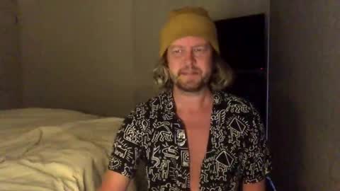 Snapshot of gcsurfer81 chatting on 15, 9, 2025 gcsurfer81 online show from 15, 9, 2025