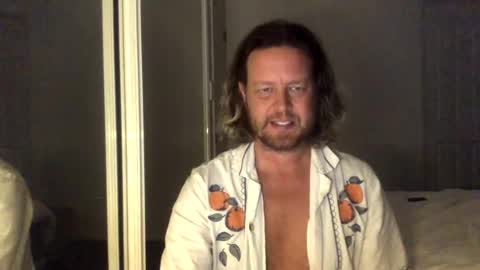 Snapshot of gcsurfer81 chatting on 15, 10, 2025 gcsurfer81 online show from 15, 10, 2025