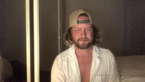 Snapshot of gcsurfer81 chatting on 29, 10, 2025 gcsurfer81 online show from 29, 10, 2025