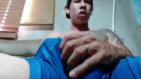 Snapshot of gekyunwasbanned chatting on 25, 9, 2025 Andrs online show from 25, 9, 2025