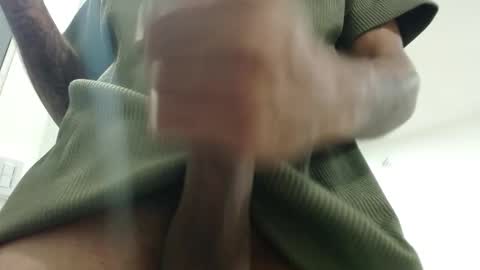 Snapshot of gekyunwasbanned chatting on 13, 11, 2025 Andrs online show from 13, 11, 2025