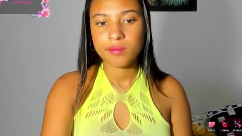 Snapshot of gema_garcia10 chatting on 6, 3, 2025 gema online show from 6, 3, 2025
