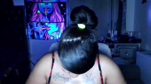yasminepretty aka Tinasnoww69 online show from 29, 1, 2025