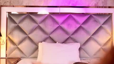 Snapshot of gemma_sm chatting on 15, 10, 2025 Maria  online show from 15, 10, 2025
