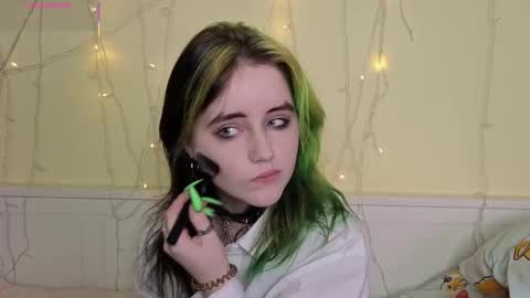 Ilona online show from 8, 10, 2025