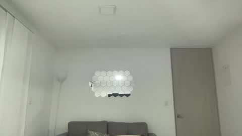 genesis_wb online show from 19, 12, 2024