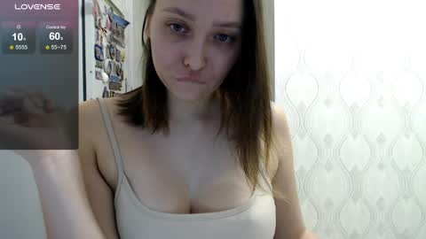 genev__ievee online show from 27, 4, 2026