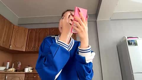 Emmi online show from 16, 9, 2025