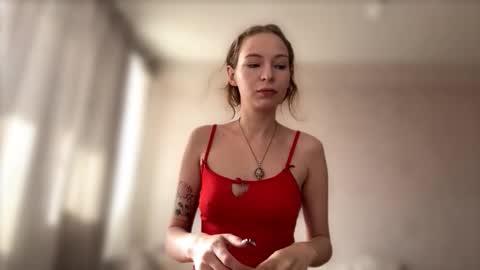 Emmi online show from 30, 9, 2025