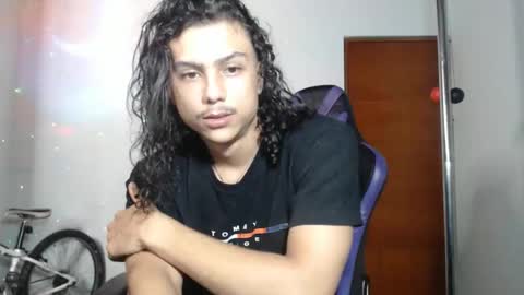 Snapshot of genexis_mortigo03 chatting on 18, 12, 2025 genexis_mortigo03 online show from 18, 12, 2025