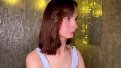 Riana online show from 3, 5, 2026