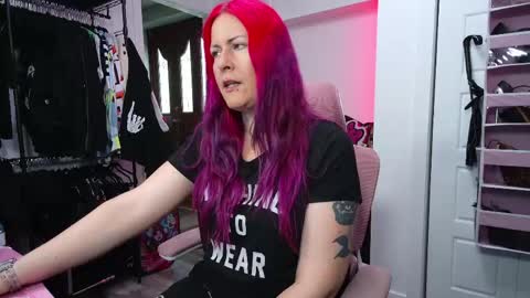 Genny Rock   and  online show from 28, 5, 2026