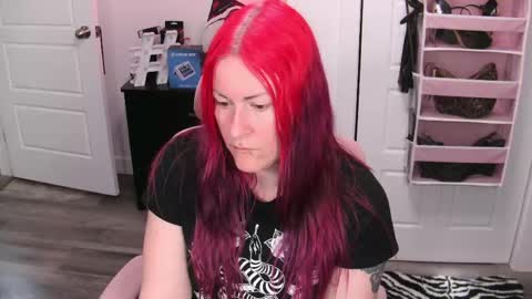 Genny Rock   and  online show from 30, 5, 2026
