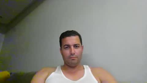 Snapshot of genteldevil chatting on 20, 10, 2025 genteldevil online show from 20, 10, 2025