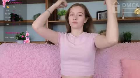 Snapshot of gentle_girls chatting on 20, 9, 2025 Ksu and Lera online show from 20, 9, 2025