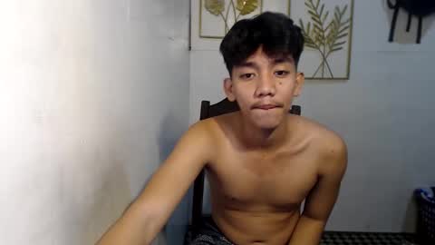 Snapshot of gentlemanlustx chatting on 4, 10, 2025 Rayl online show from 4, 10, 2025